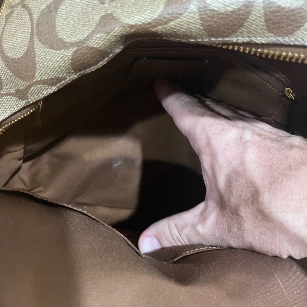 Coach Court Backpack Signature Canvas Pebble‎ Leather Khaki Saddle 5871 Classic